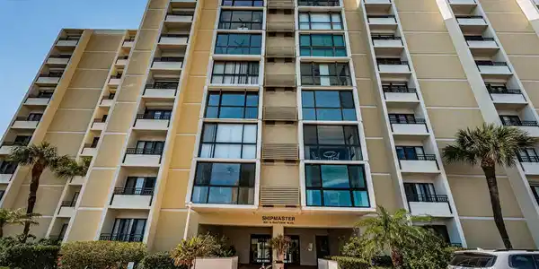 800 S GULFVIEW BOULEVARD