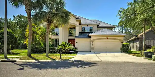 10436 GREENDALE DRIVE