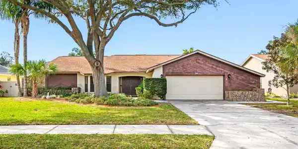 5025 BRIDGEPORT DRIVE