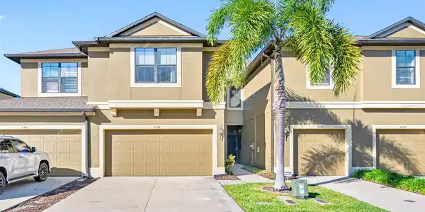 5159 BAY ISLE CIRCLE