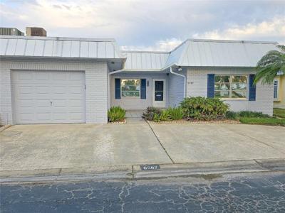 6587 SAHARA DRIVE N