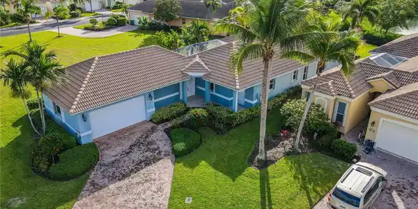1800 WILDCAT COVE DRIVE