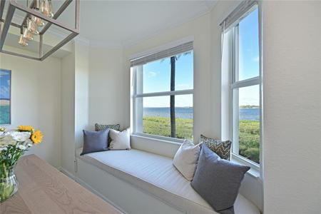 1020 TIDEWATER SHORES LOOP
