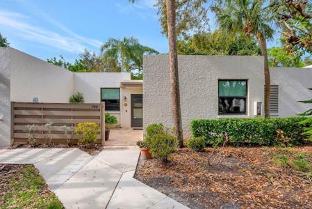 122 PINEHURST DRIVE