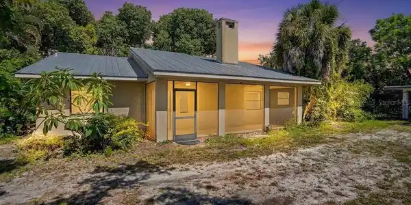 811 SARABAY ROAD