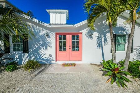 2906 GULF DRIVE