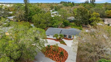 2265 CAMERON LANE