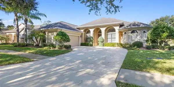 61 RIVER TRAIL DRIVE