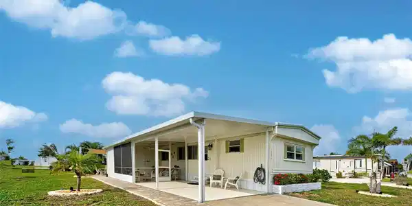 1386 KISKADEE DRIVE