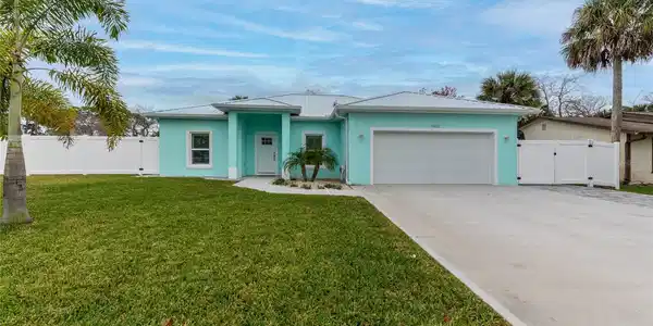 3409 WOODLAND DRIVE