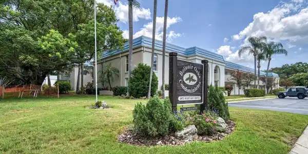 1975 W BAY DRIVE