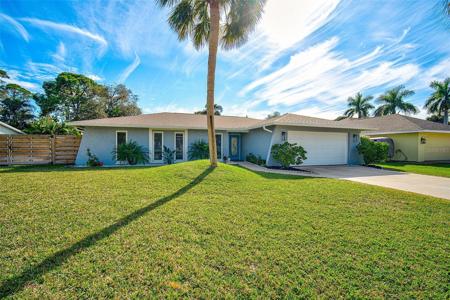 1962 BAYWOOD PLACE