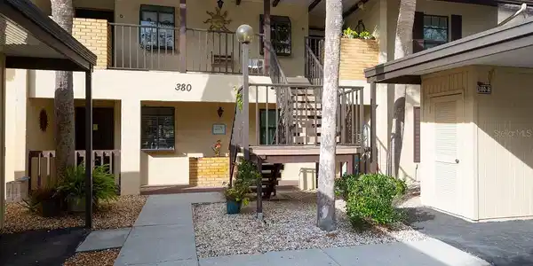 380 THREE LAKES LANE