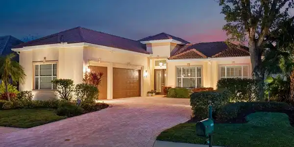 43 GRANDE FAIRWAY