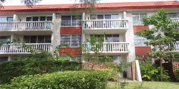 1001 PEARCE DRIVE