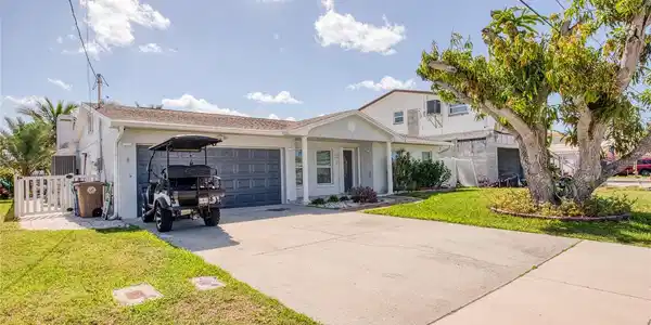 551 CRYSTAL DRIVE