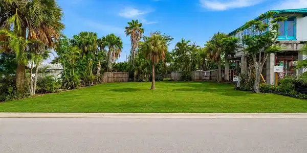 131 86TH TERRACE