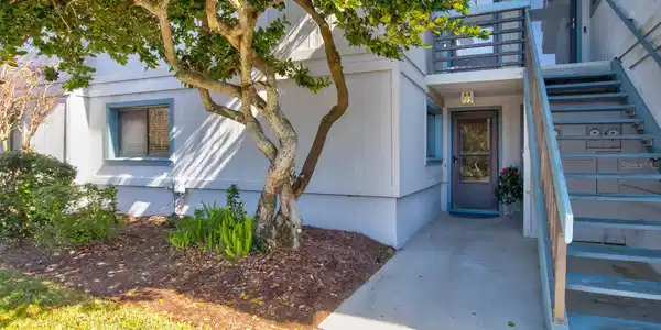4407 SEA MIST COURT