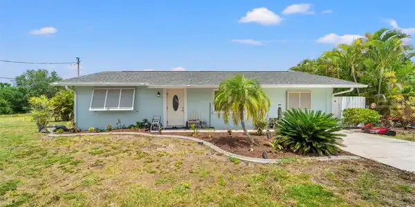 28442 COCO PALM DRIVE