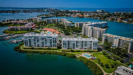 7963 SAILBOAT KEY BOULEVARD S