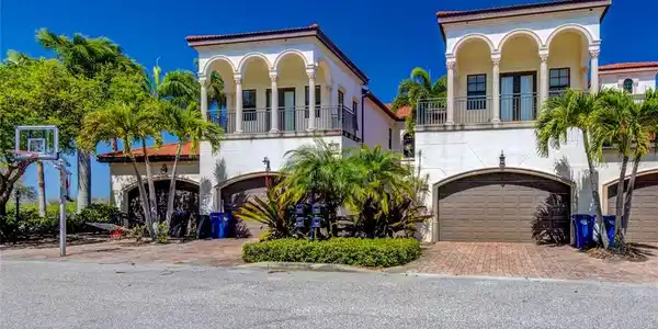 5508 SUMMIT POINTE CIRCLE