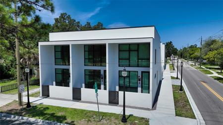 941 N OSPREY AVENUE