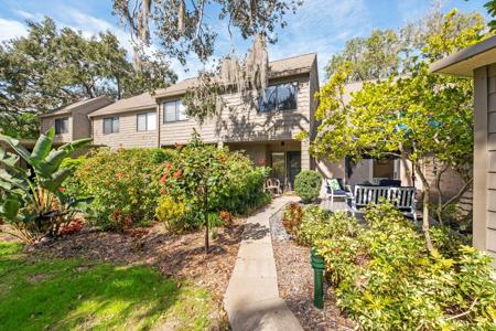 1701 CLOWER CREEK DRIVE