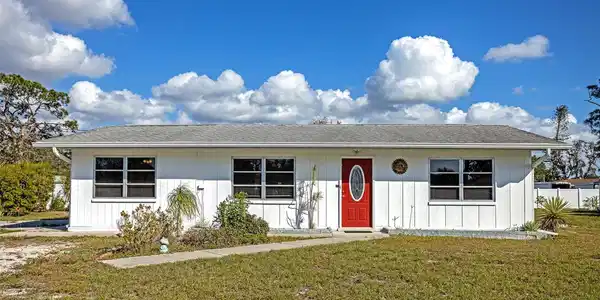 75 BEVERLY CIRCLE
