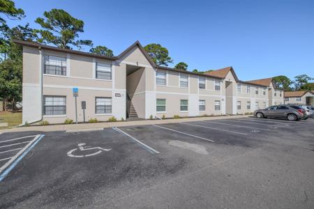 426 BANANA CAY DRIVE