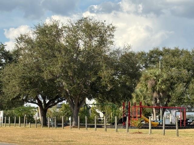Image 4 Image 4