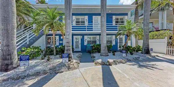 301 HIGHLAND AVENUE