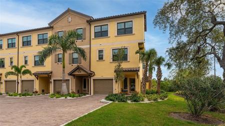 5605 CANNES CIRCLE