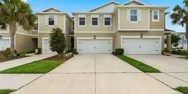 1004 MANGO COURT