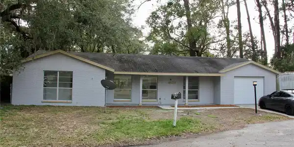 4928 CHERRY COURT