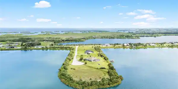 1824 PALEO POINT DRIVE