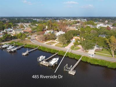 485 RIVERSIDE DRIVE