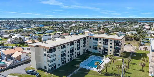 2290 OCEAN SHORE BOULEVARD