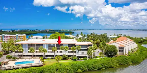 1501 BEACH ROAD
