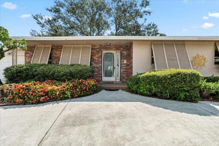133 SMALL STREET SE