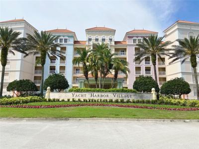 102 YACHT HARBOR DRIVE