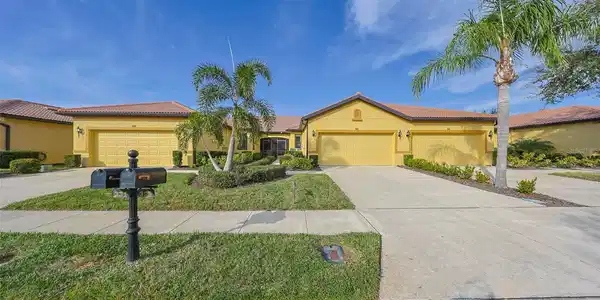 331 BLUEWATER FALLS COURT