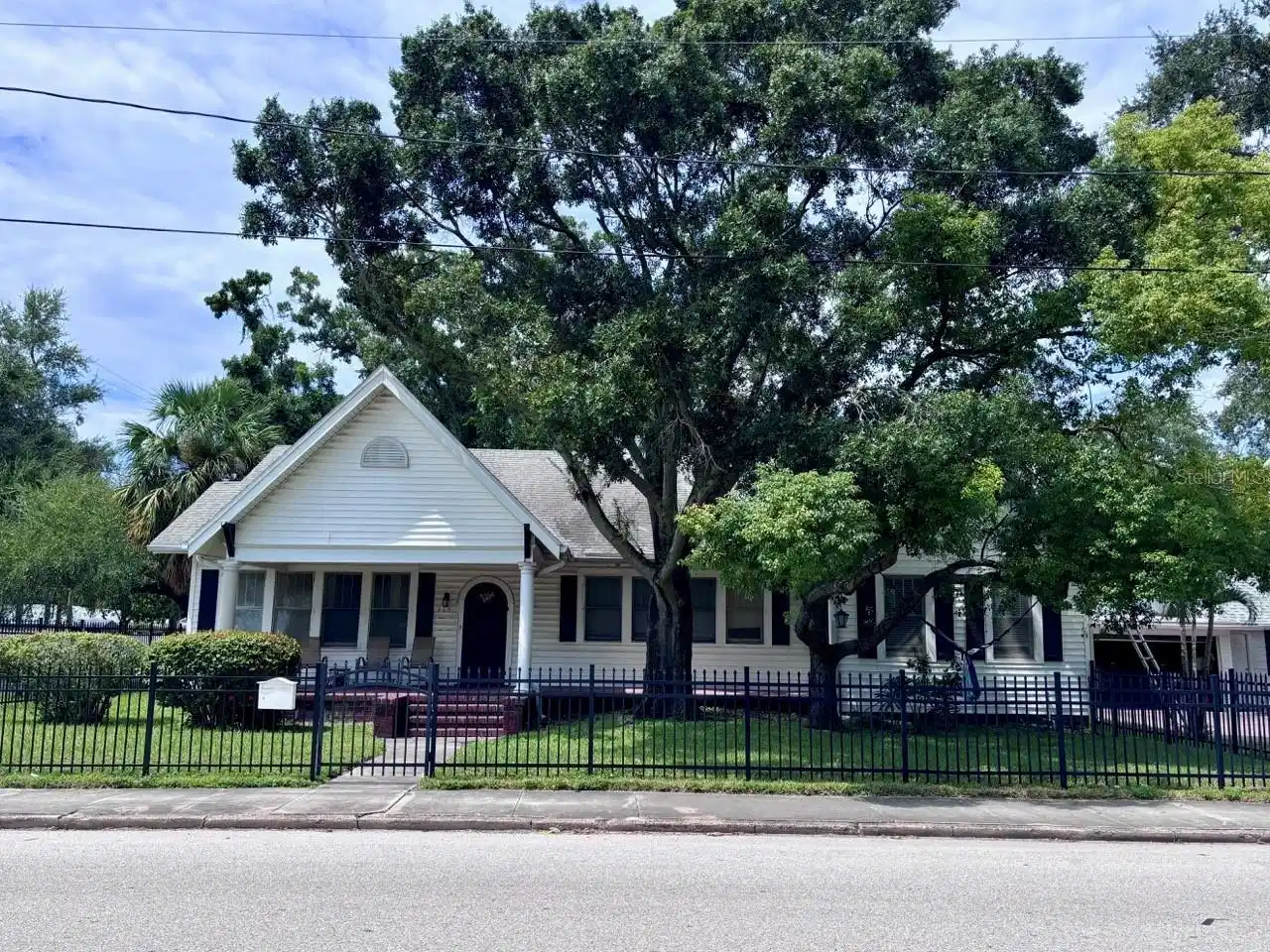 Image 1 Image 1