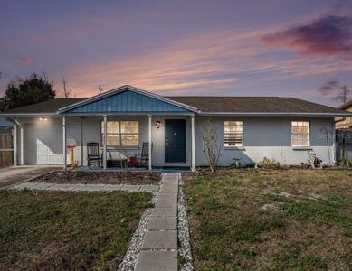 6422 ROSEWOOD DRIVE
