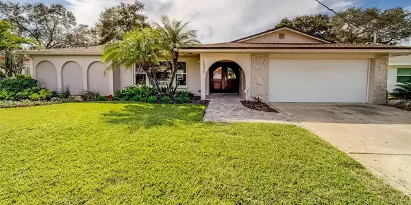 1970 COVE DRIVE