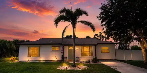 18295 VAN NUYS CIRCLE