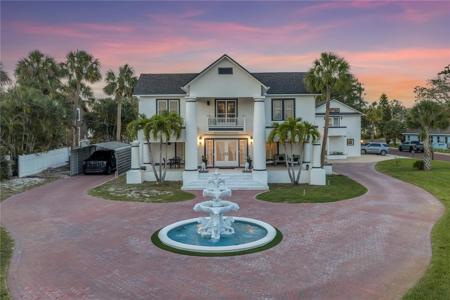 208 N SPRING BOULEVARD