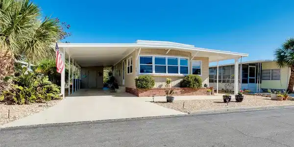 215 ROMA ROAD