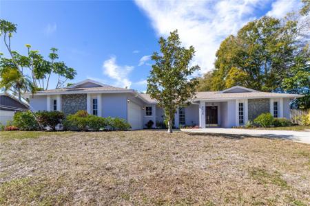 2112 42ND STREET W