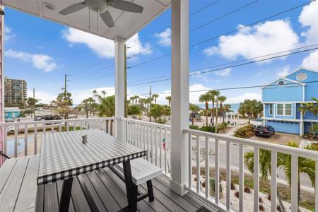 6 80TH TERRACE
