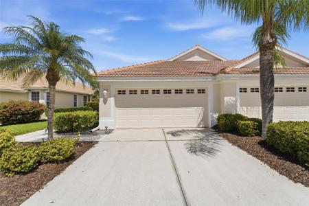 4924 WHISPERING OAKS DRIVE